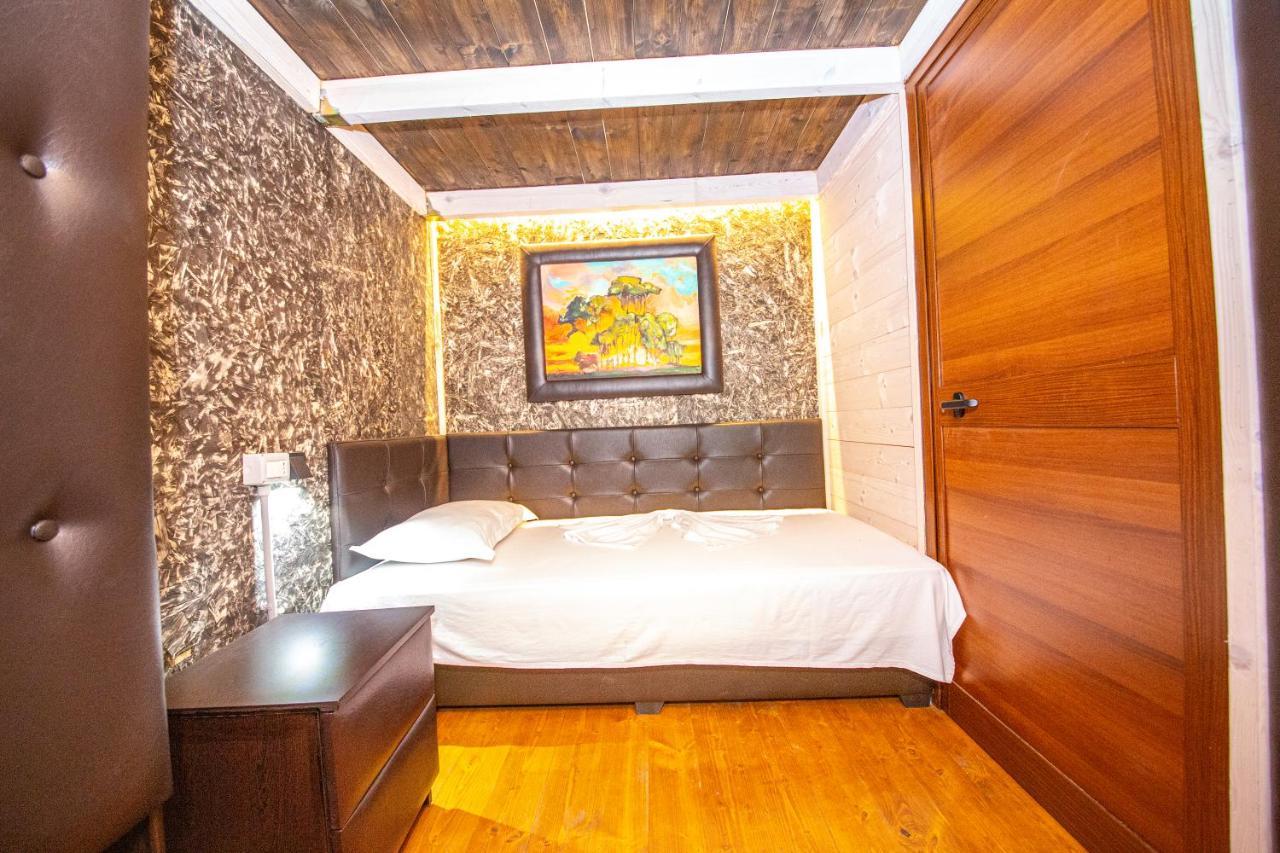 Hotel Legjenda Shkoder Bagian luar foto