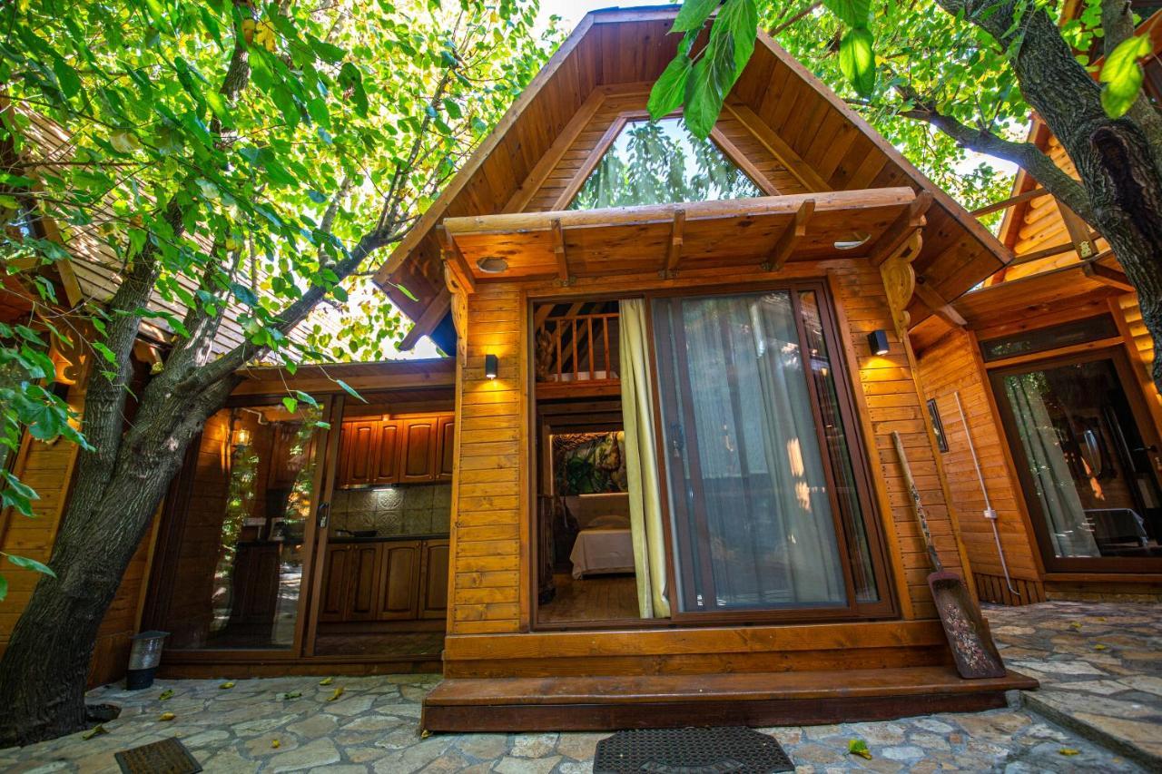 Hotel Legjenda Shkoder Bagian luar foto