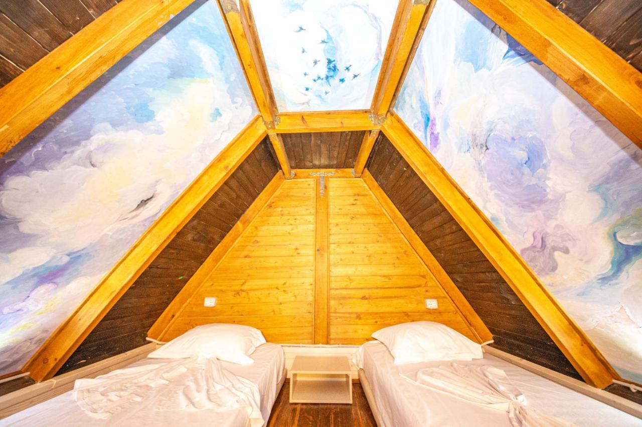 Hotel Legjenda Shkoder Bagian luar foto